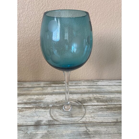 Marquis by Waterford Colored Polka Dot Wine Glasses – Set of 4 Balloon Goblets - Picture 5 of 15